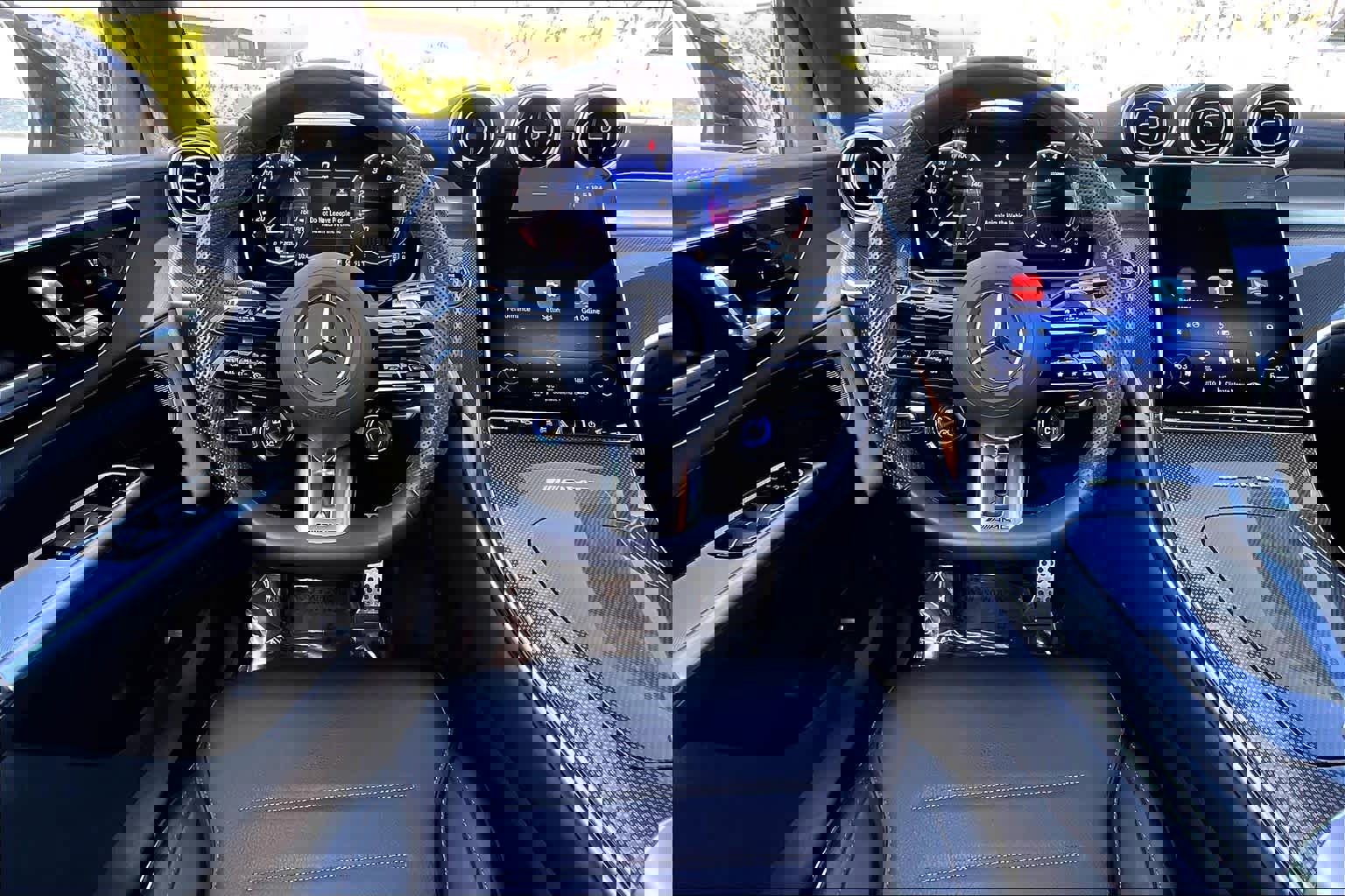 Used 2025 Mercedes-Benz GLC 43 AMG 4MATIC image 5