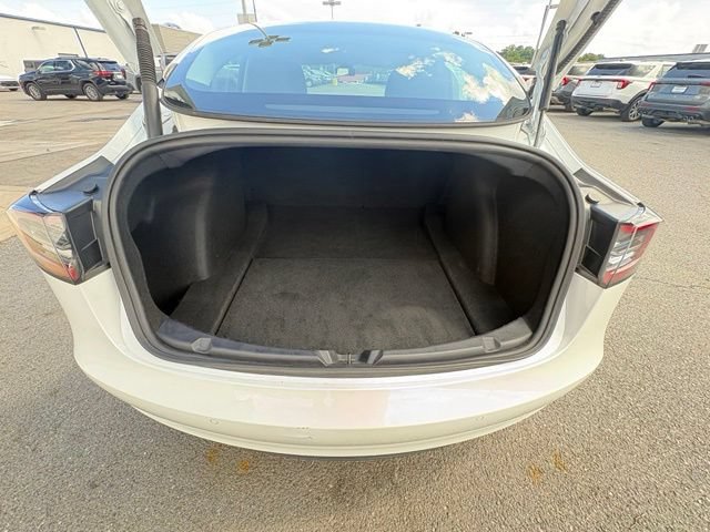 Used 2022 Tesla Model 3 Long Range AWD/4WD image 28