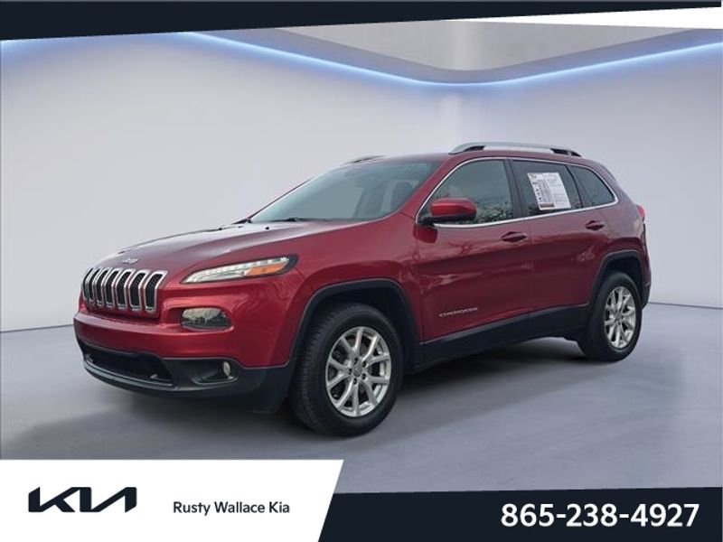 Used 2017 Jeep Cherokee Latitude w/ Safety/Convenience Group image 1