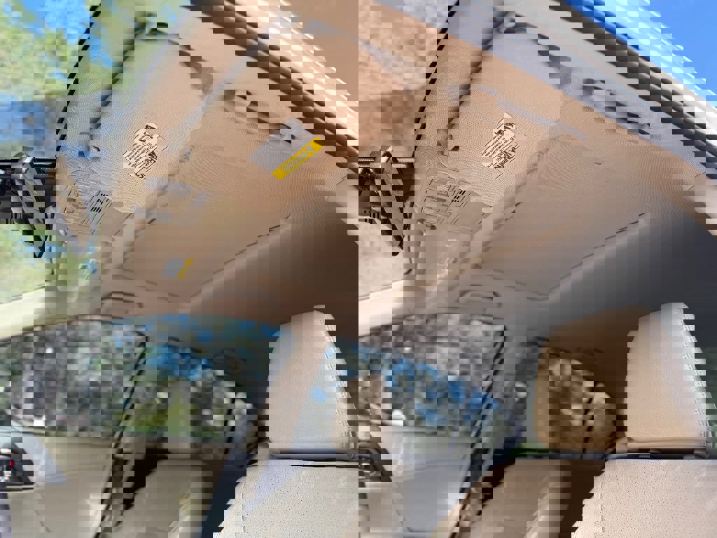 Used 2016 Honda Accord Touring image 11