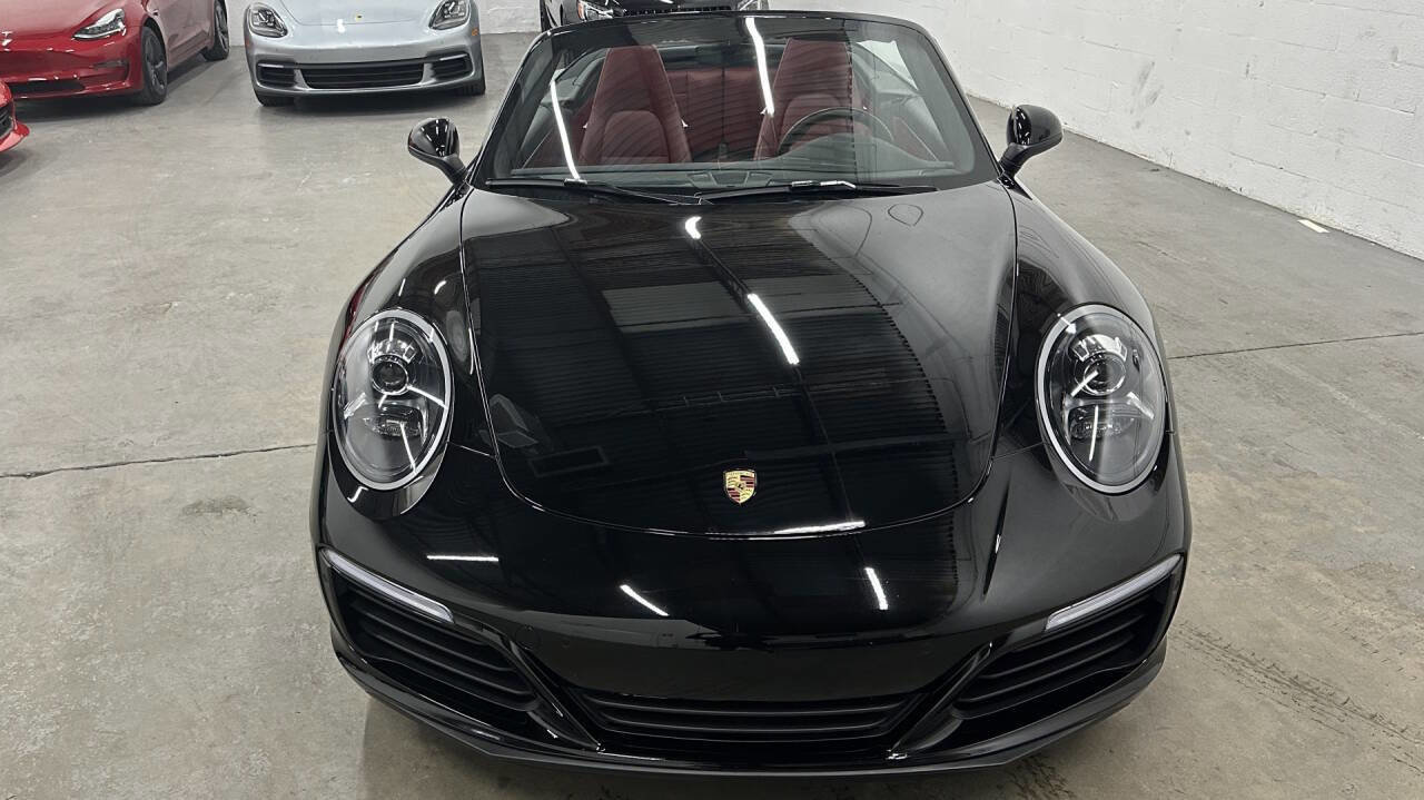 Used 2018 Porsche 911 Carrera image 23