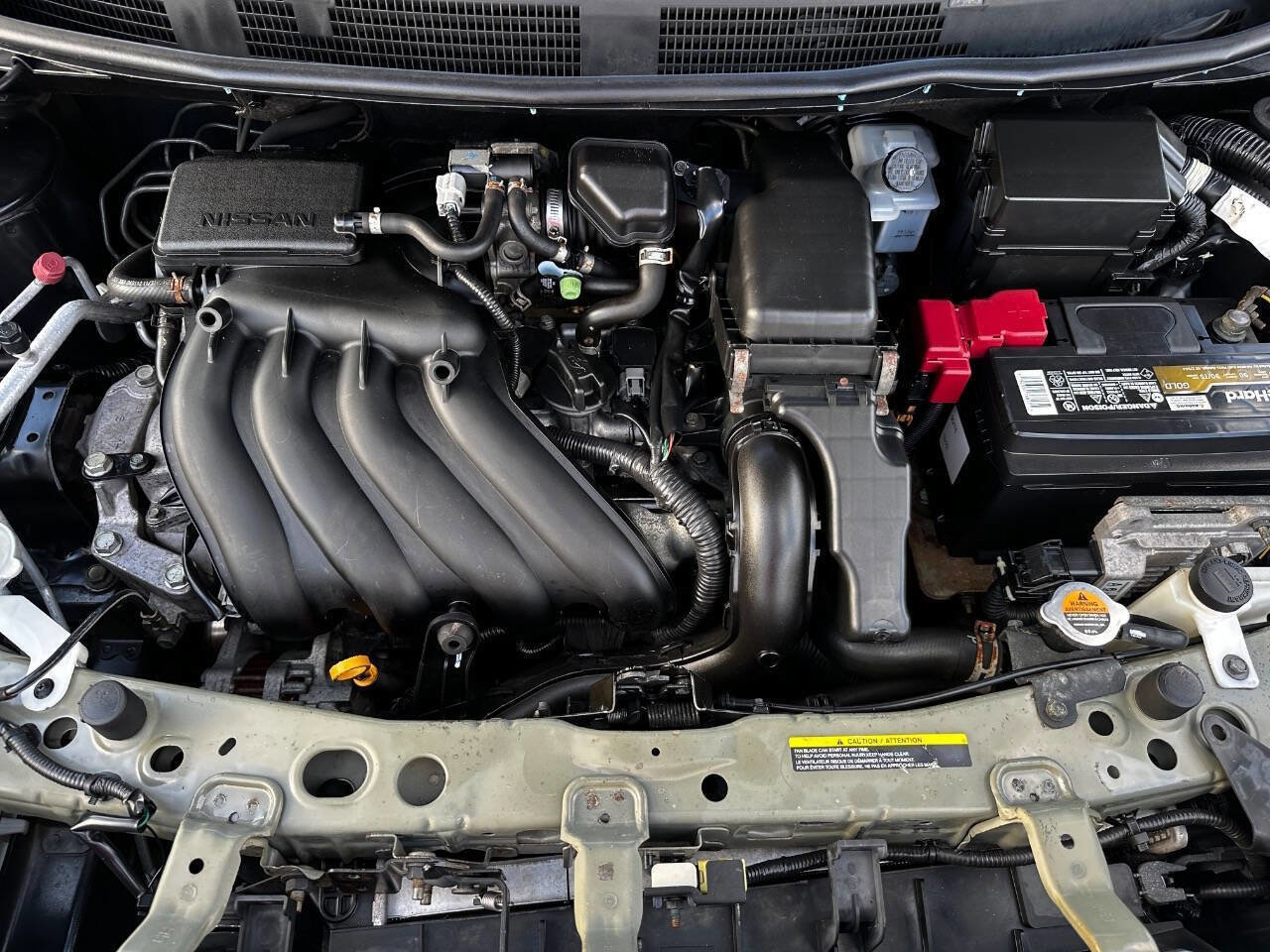 Used 2012 Nissan Versa SV FWD image 16