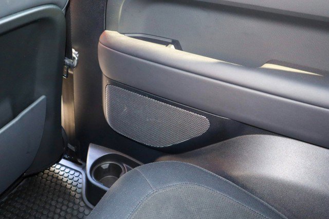 Used 2023 Land Rover Defender 90 V8 image 19