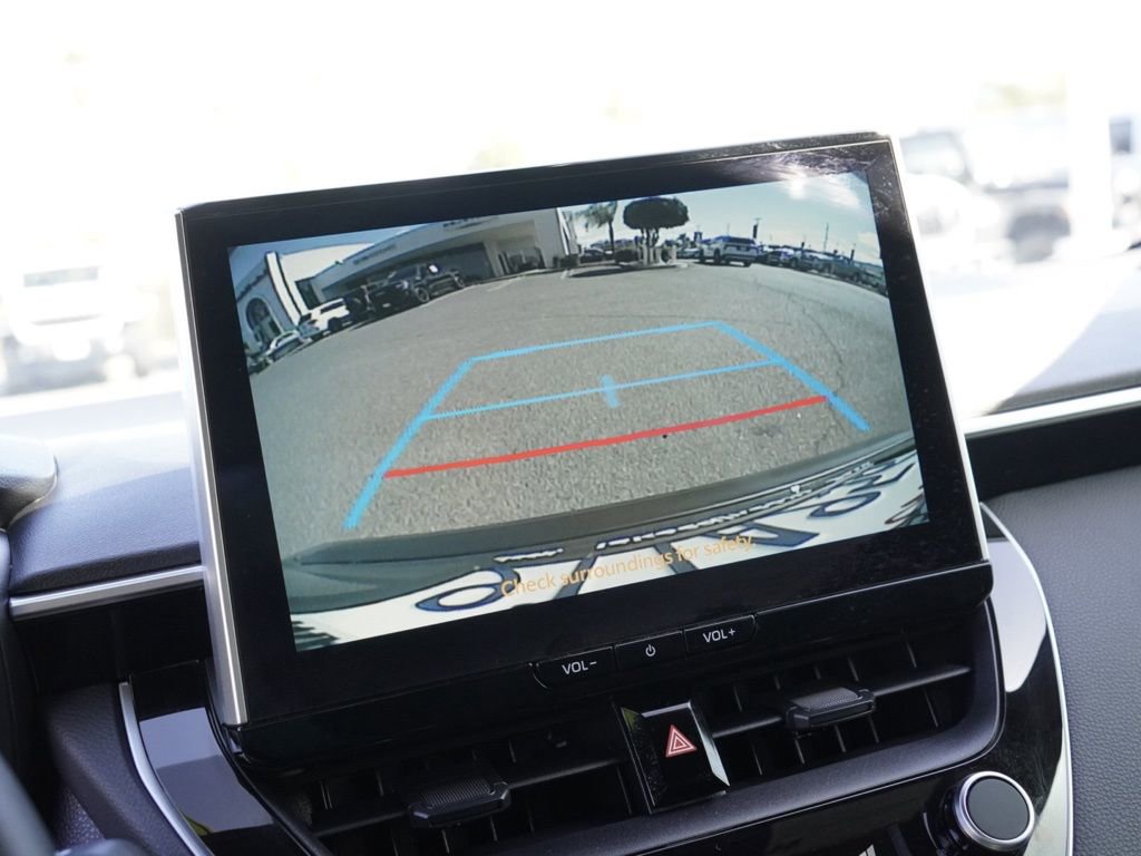 Used 2025 Toyota Corolla SE w/ SE Premium Package FWD image 15