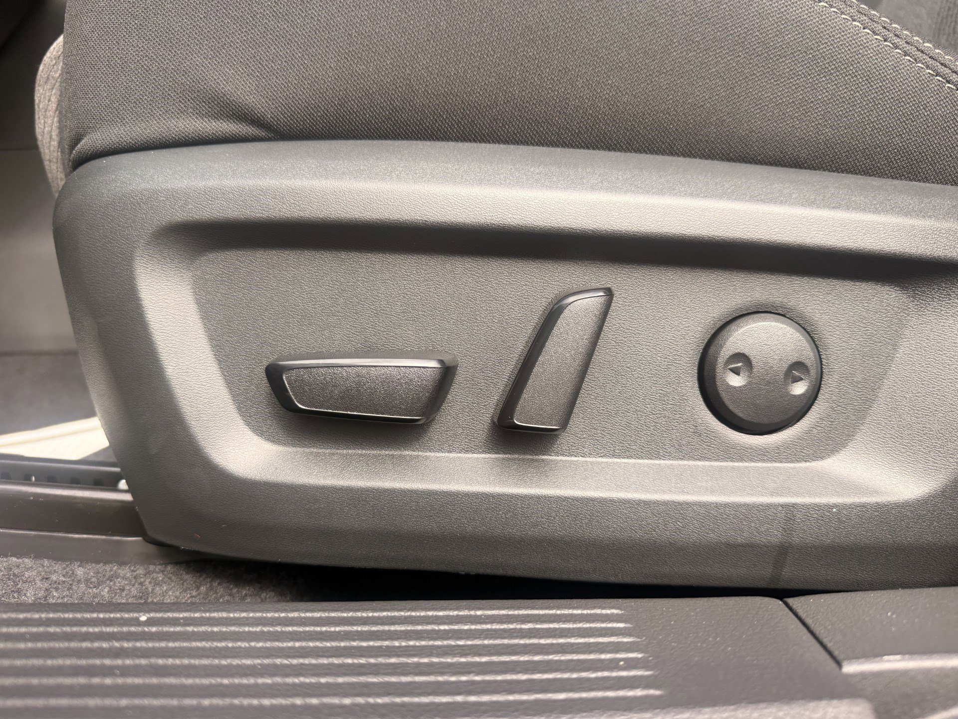 New 2026 Nissan Rogue SV w/ Cold Weather Package image 13