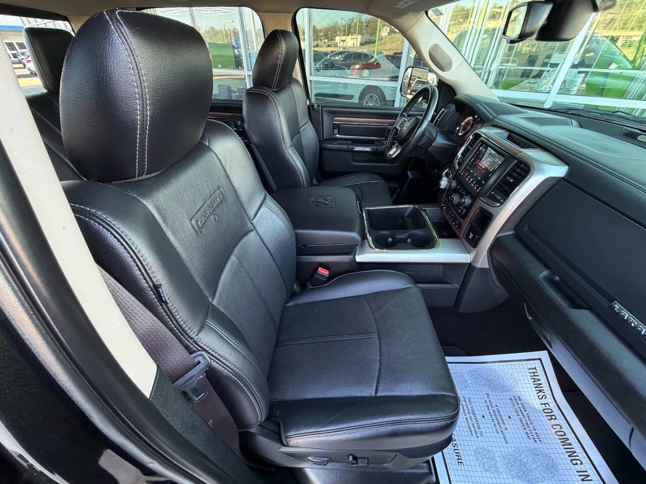 Used 2018 RAM 1500 Laramie AWD/4WD image 18