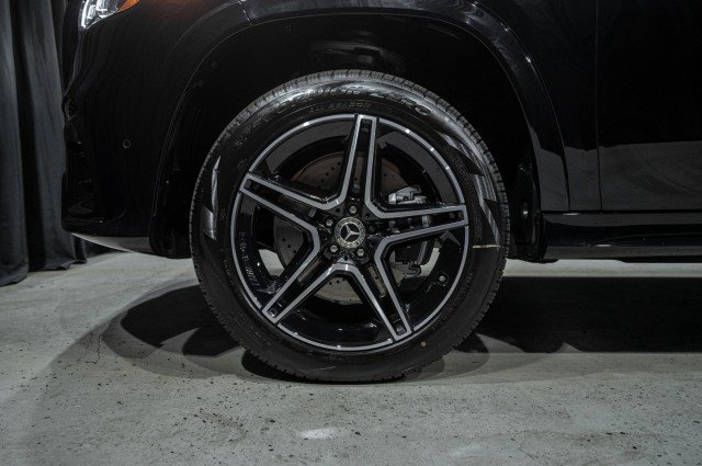 Certified 2025 Mercedes-Benz GLS 450 4MATIC image 7
