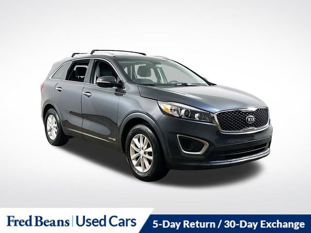 Used 2017 Kia Sorento LX w/ LX V6 Convenience Package image 1