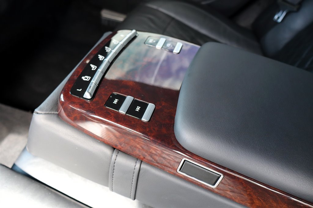 Used 2008 Mercedes-Benz S 65 AMG image 30