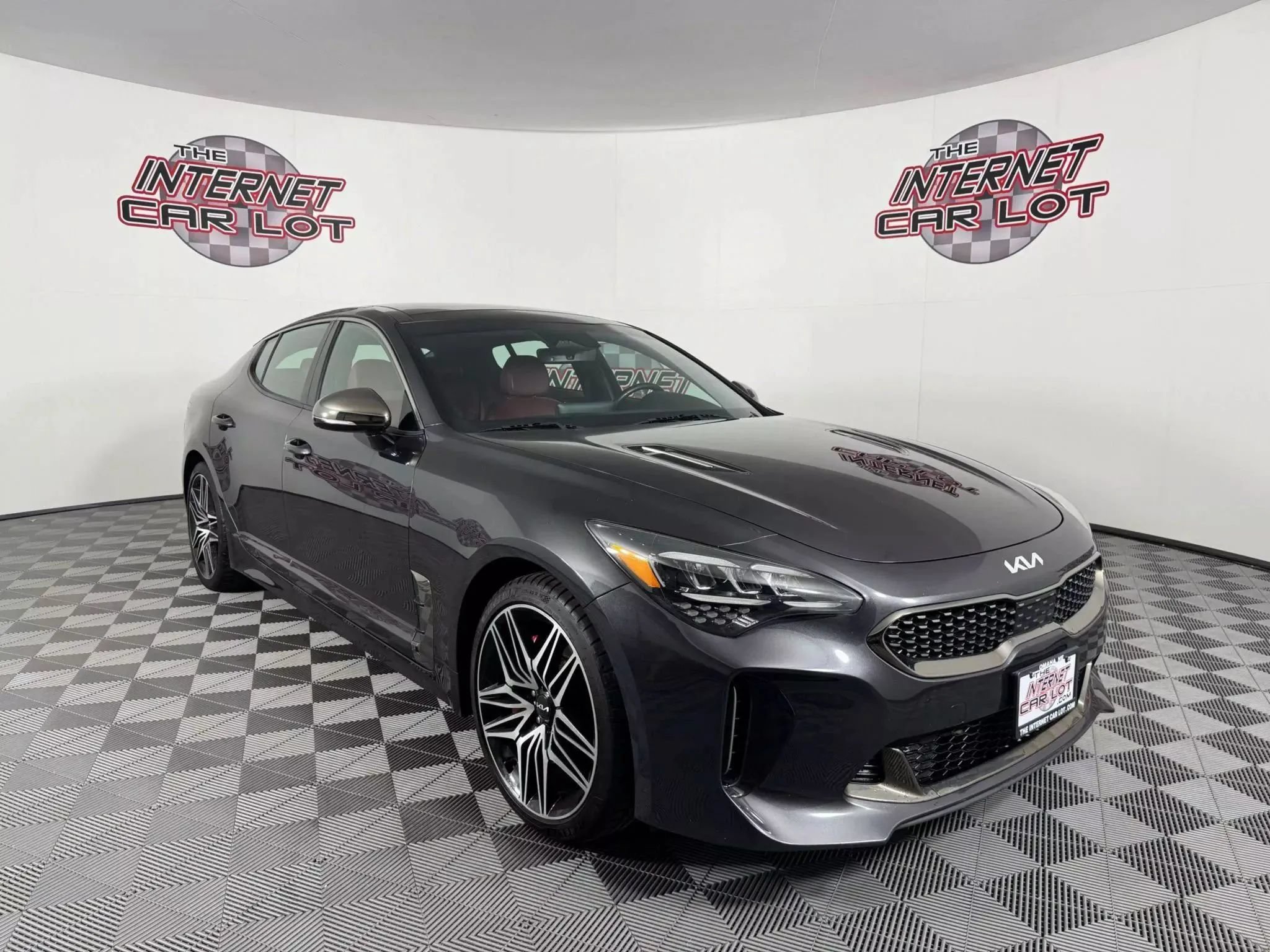 Used 2022 Kia Stinger GT1 w/ Red Interior Color Package AWD/4WD image 9