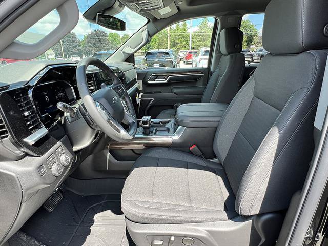 New 2026 Chevrolet Silverado 1500 RST w/ Rally Edition AWD/4WD image 11