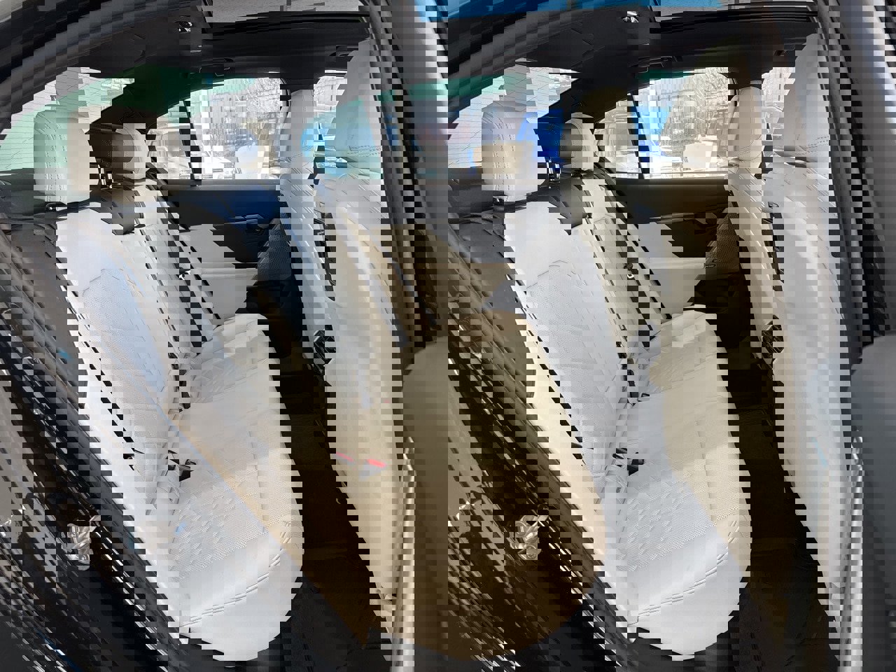 Certified 2025 BMW 530i xDrive 530i xDrive w/ Premium Package image 46