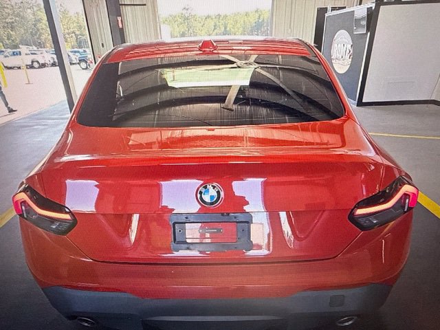 Used 2023 BMW 230i Coupe w/ Premium Package RWD image 5