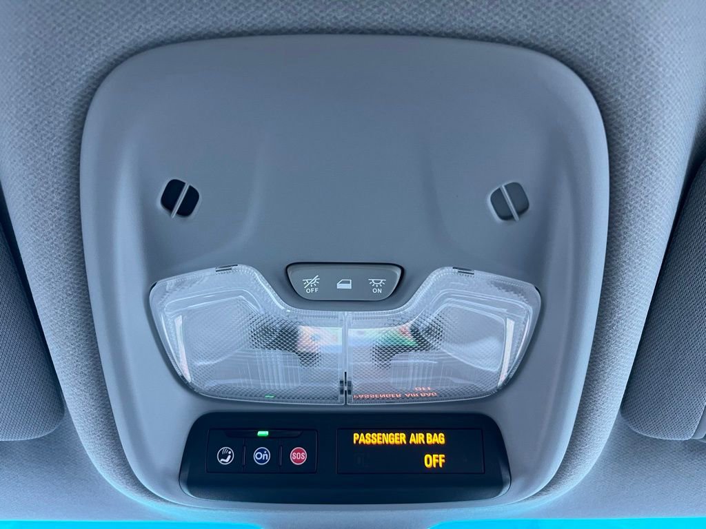 Used 2019 Chevrolet Bolt Premier w/ Infotainment Package image 20