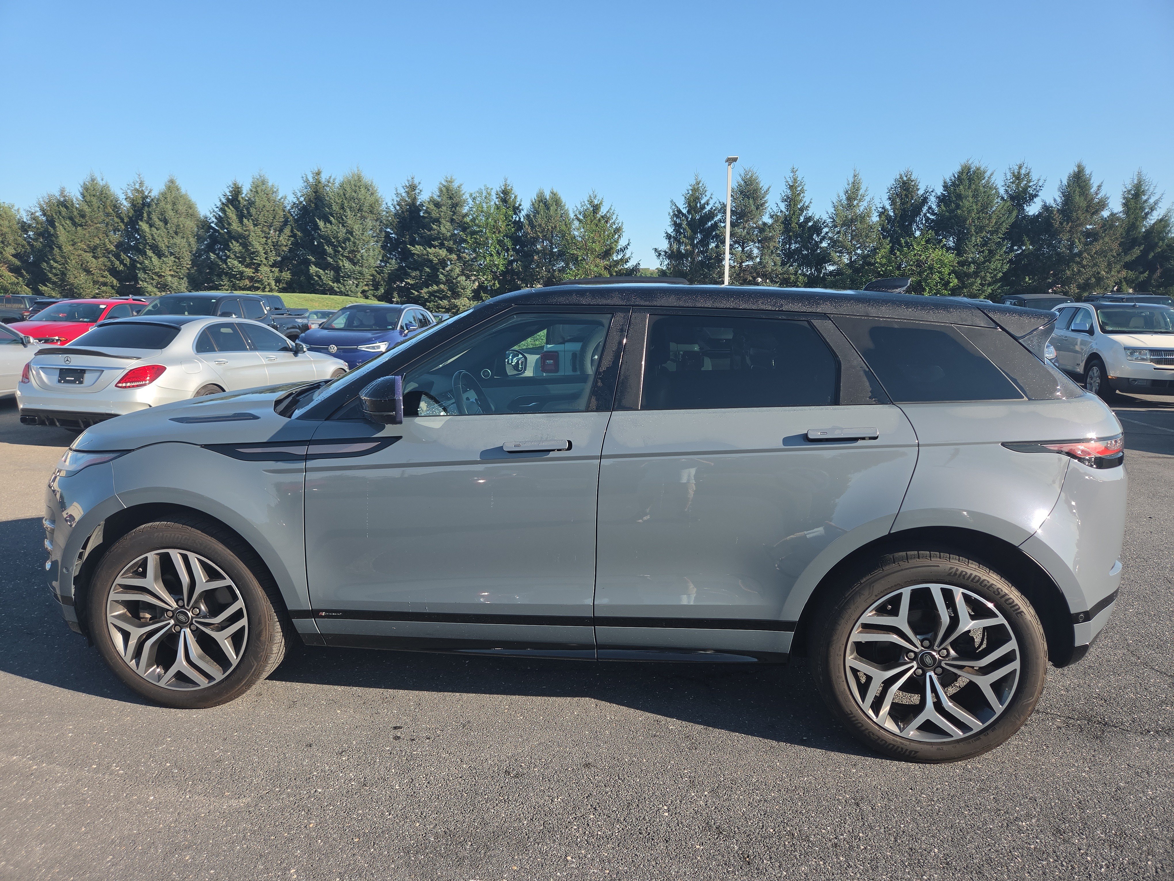 Used 2020 Land Rover Range Rover Evoque First Edition AWD/4WD image 11
