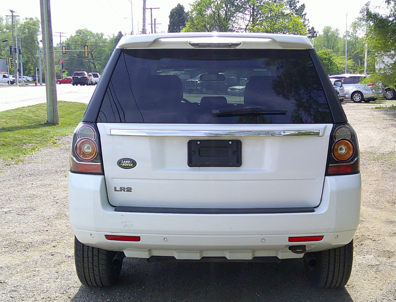 Used 2013 Land Rover LR2 image 10