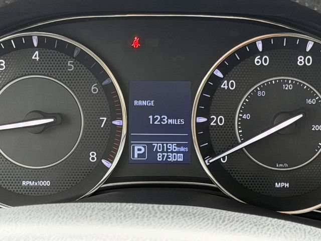 Used 2019 Nissan Armada Platinum w/ Captain's Chairs Package RWD image 16