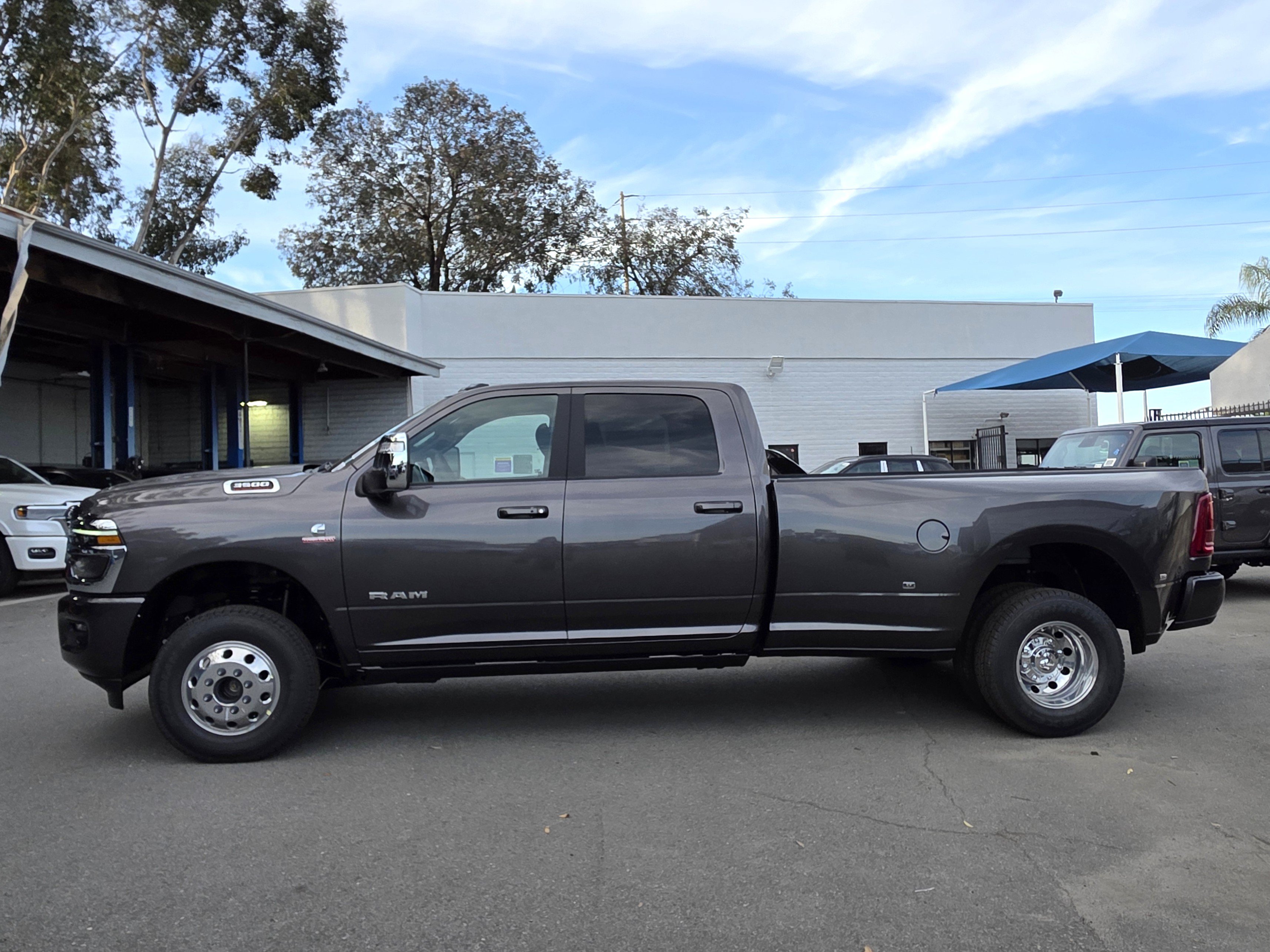 New 2026 RAM 3500 Laramie w/ Max Tow Package AWD/4WD image 2