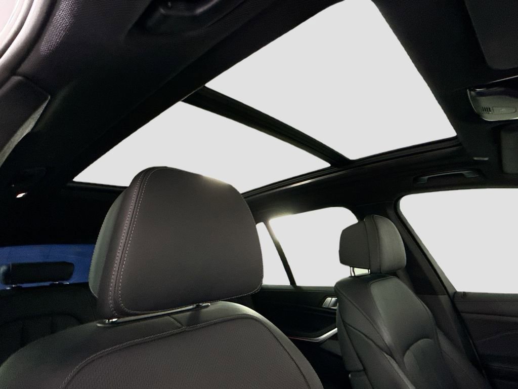 Used 2019 BMW X5 xDrive40i w/ Premium Package 2 image 18