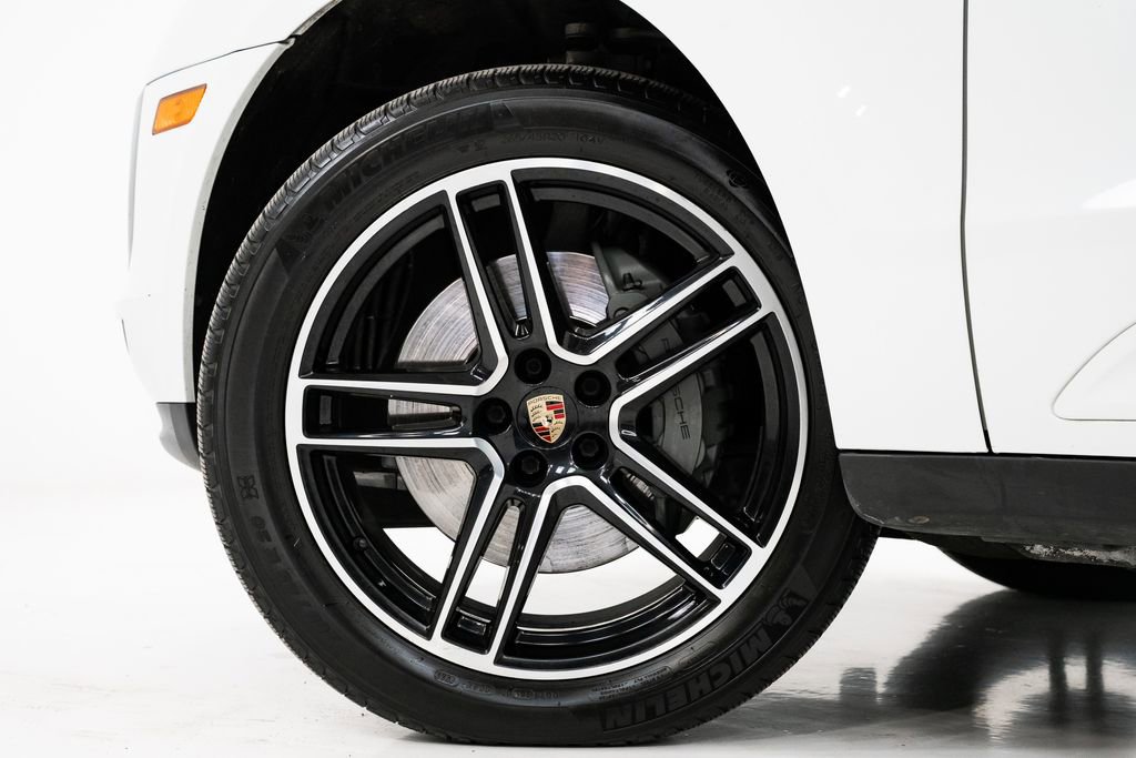 Used 2020 Porsche Macan S image 33