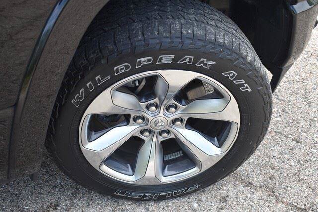Used 2022 RAM 1500 Limited AWD/4WD image 16