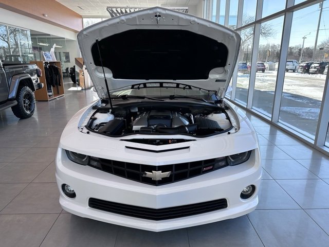 Used 2012 Chevrolet Camaro SS w/ RS Package image 3