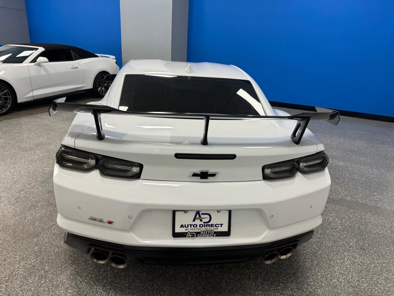 Used 2019 Chevrolet Camaro ZL1 RWD image 8