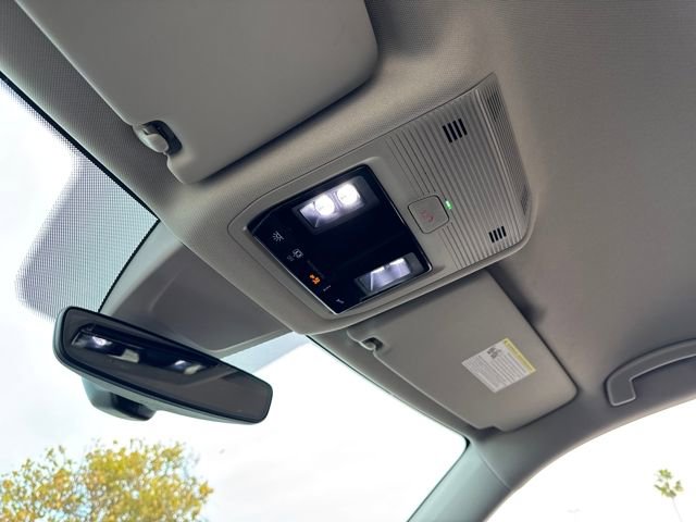 Used 2024 Volkswagen Atlas SE image 20