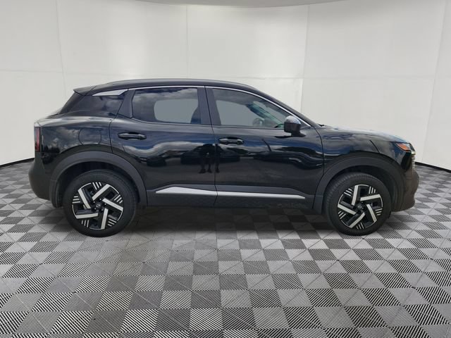 Used 2026 Nissan Kicks SV FWD image 9
