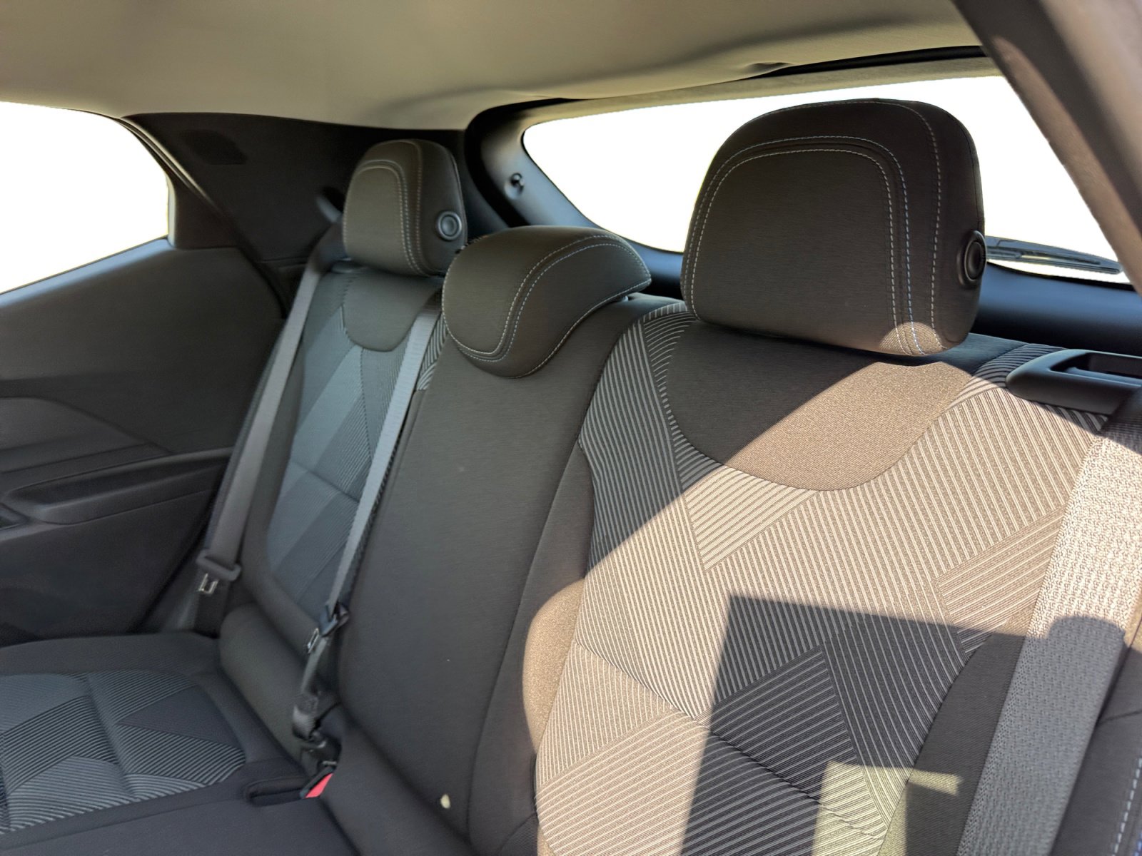 New 2027 Chevrolet Bolt LT w/ Comfort Package image 16