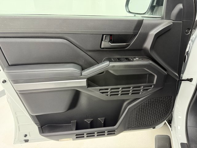 Used 2025 Toyota Tacoma SR5 w/ SR5 Upgrade Package image 29