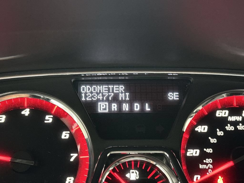 Used 2016 GMC Acadia SLT w/ Open Road Package AWD/4WD image 33