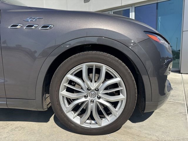 Used 2022 Maserati Levante GT image 10