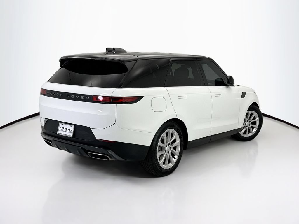 Used 2024 Land Rover Range Rover Sport SE AWD/4WD image 5