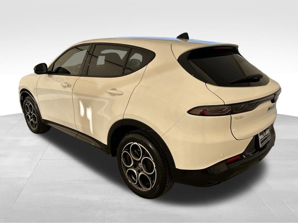 New 2025 Alfa Romeo Tonale image 19
