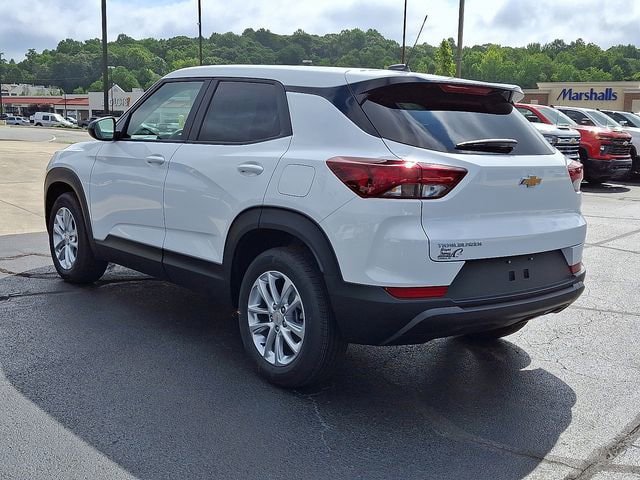 New 2026 Chevrolet TrailBlazer LS w/ LS Convenience Package FWD image 4
