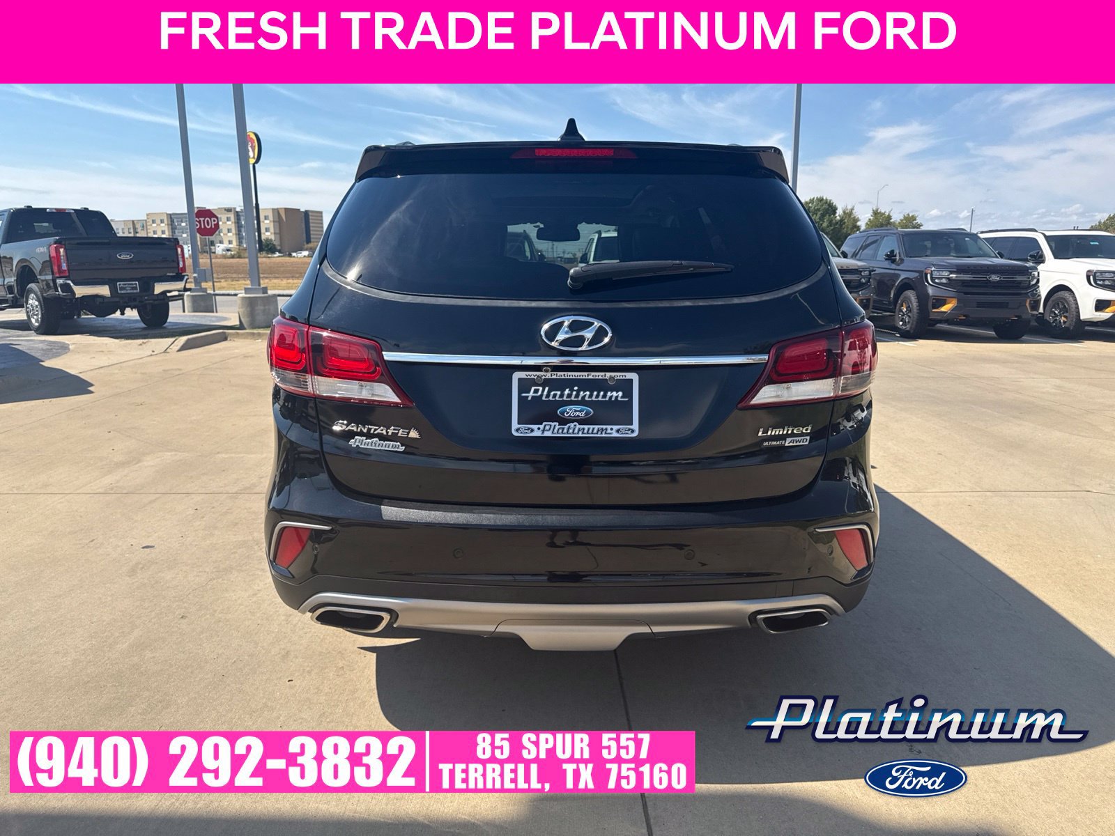 Used 2017 Hyundai Santa Fe Limited w/ Cargo Package AWD/4WD image 4