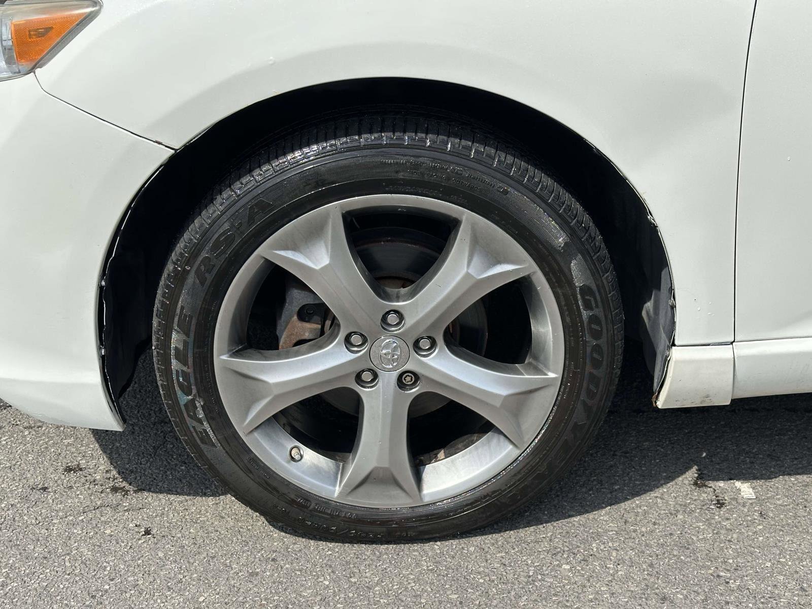 Used 2014 Toyota Venza XLE w/ XLE Premium Package image 11