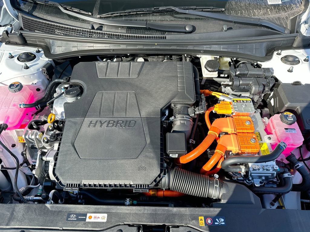 New 2025 Hyundai Elantra SEL image 44