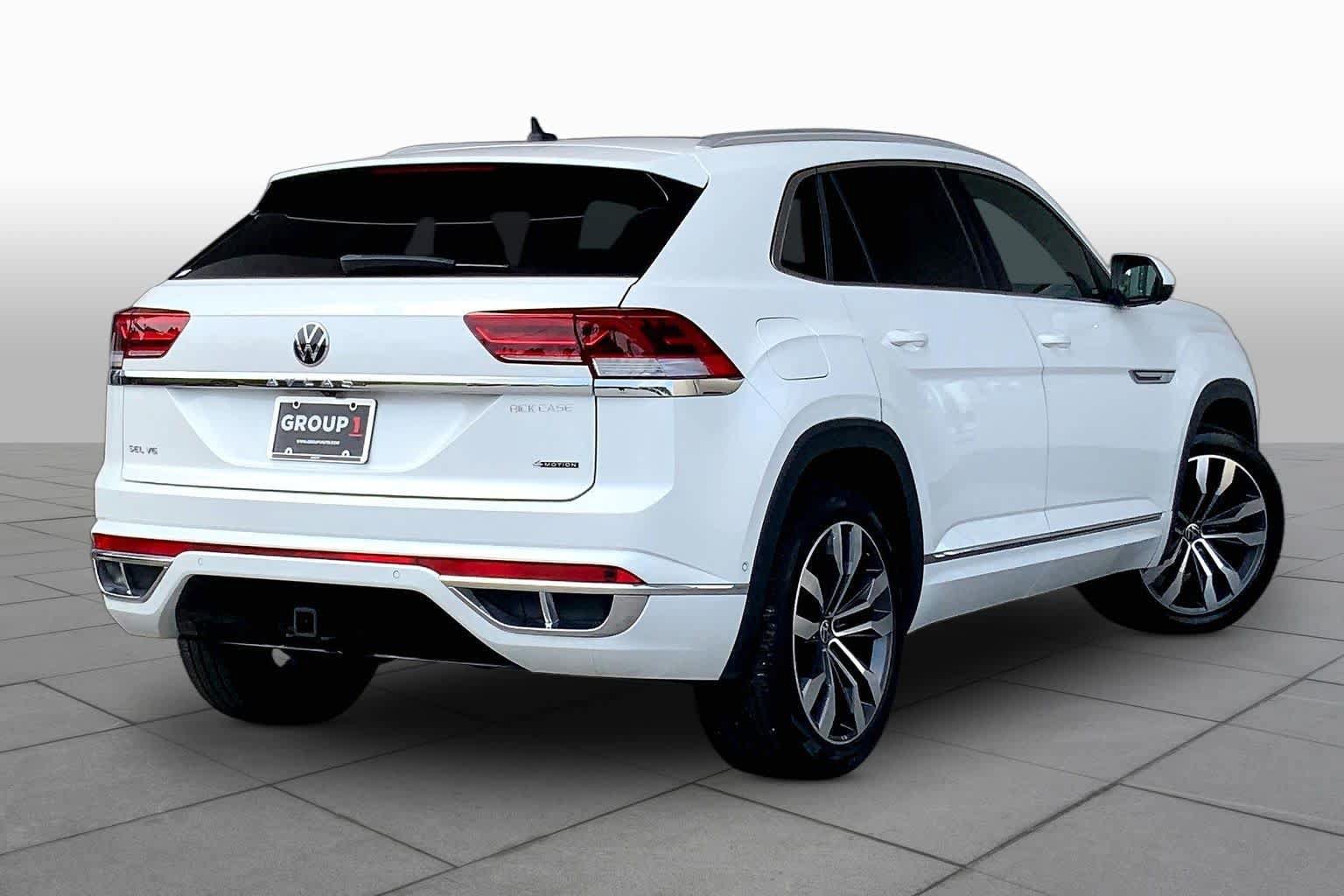 Used 2023 Volkswagen Atlas Cross Sport SEL Premium R-Line AWD/4WD image 13