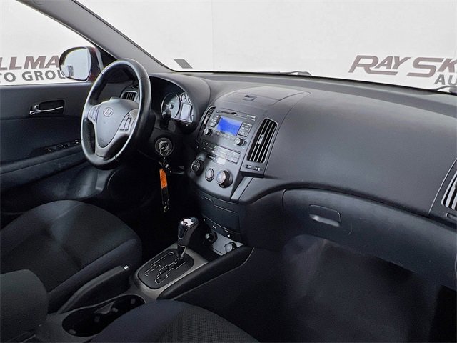 Used 2010 Hyundai Elantra SE image 35