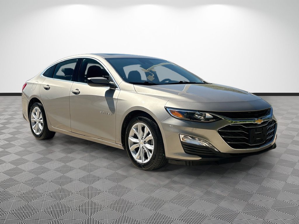 Used 2024 Chevrolet Malibu LT FWD image 3