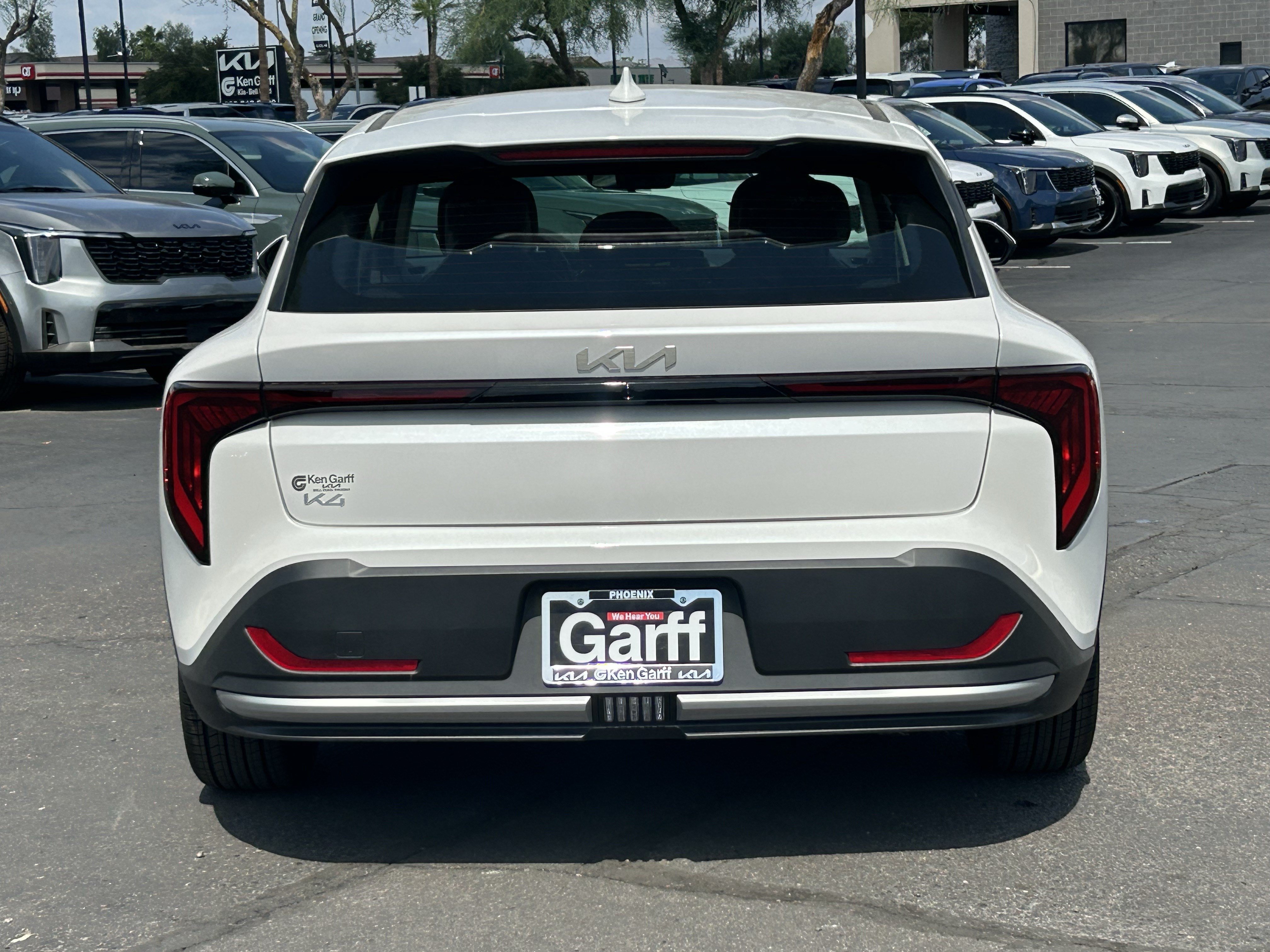 New 2026 Kia K4 GT-Line Turbo FWD image 4