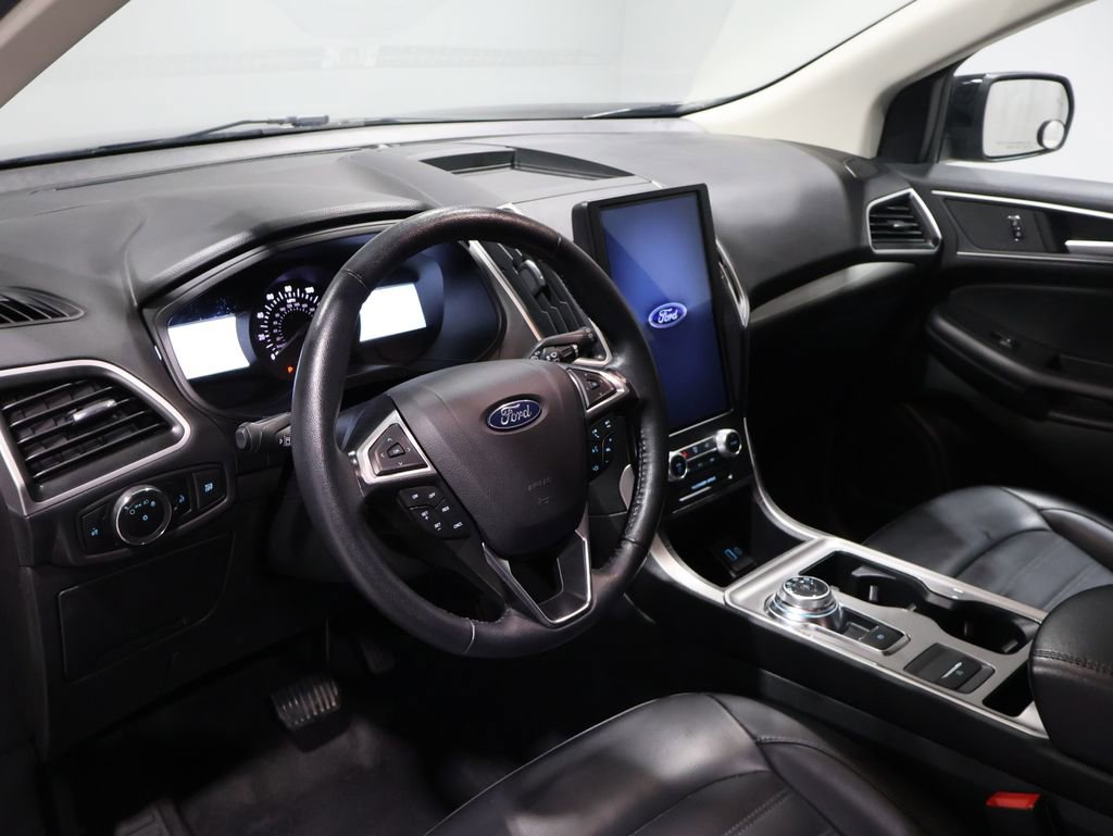 Used 2024 Ford Edge SEL image 14