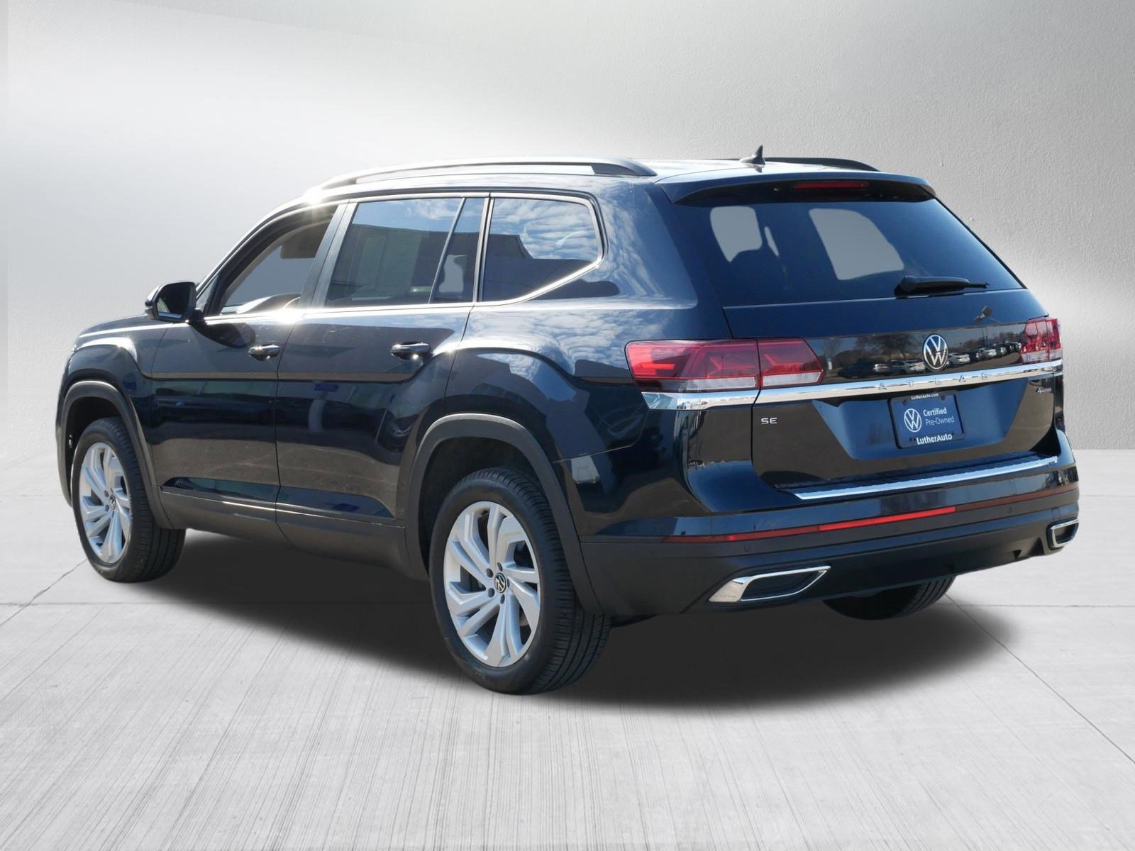 Certified 2023 Volkswagen Atlas SE image 5