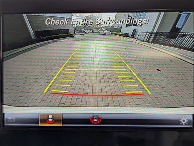 Used 2019 Mercedes-Benz GLC 300 image 13