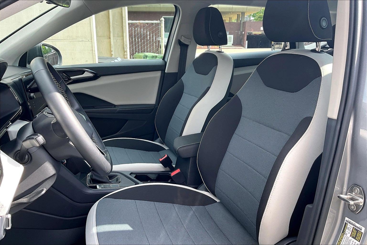 Certified 2025 Volkswagen Taos S FWD image 24