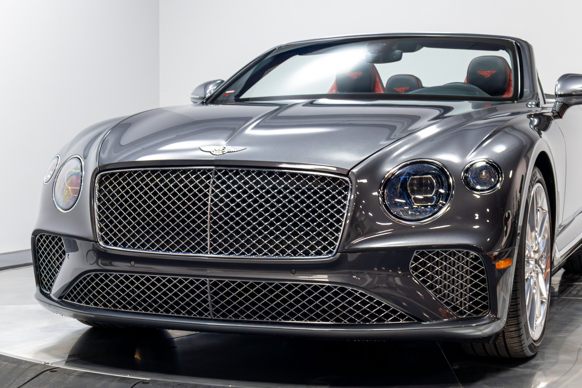 Used 2020 Bentley Continental GT image 79