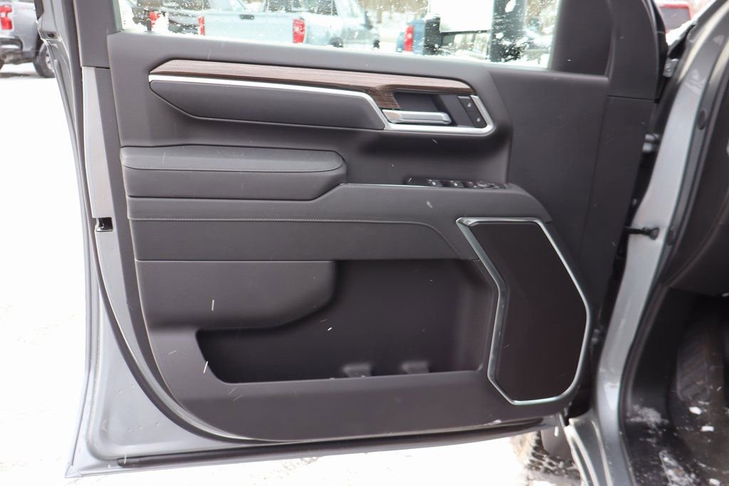 New 2026 Chevrolet Silverado 3500 LT w/ All Star Edition image 4