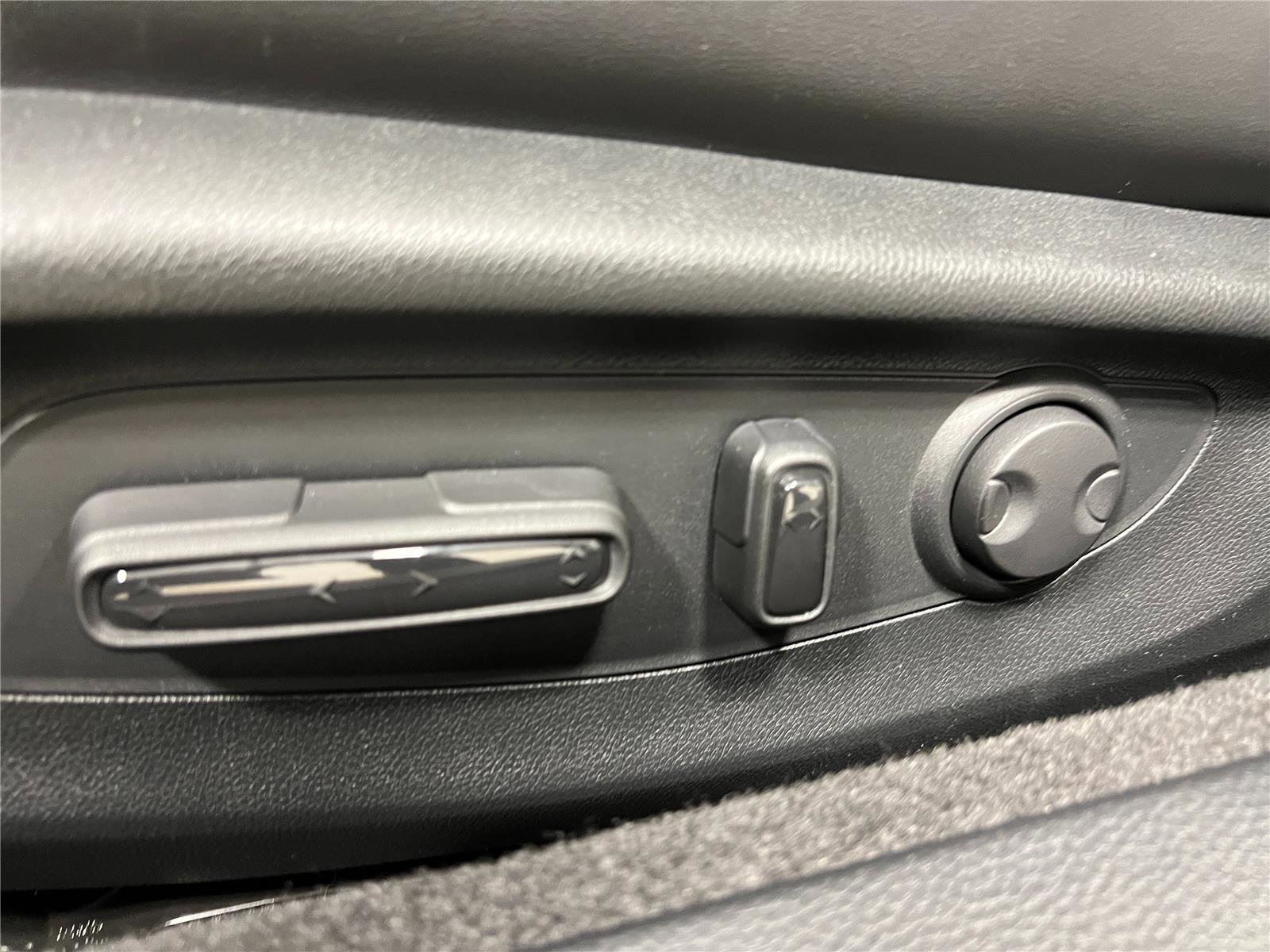 New 2025 Honda Accord Touring image 13